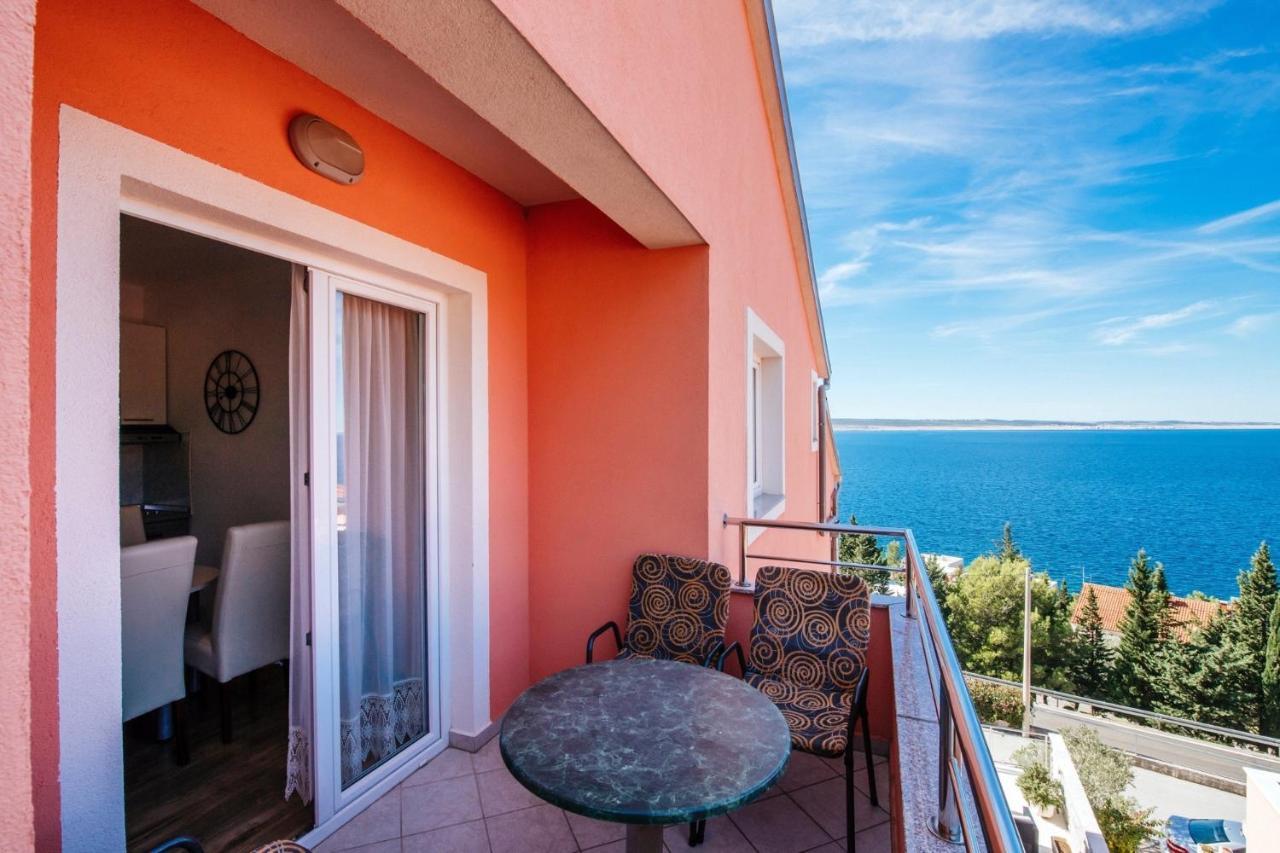 Apartments By The Sea Starigrad, Paklenica - 16421 Екстериор снимка