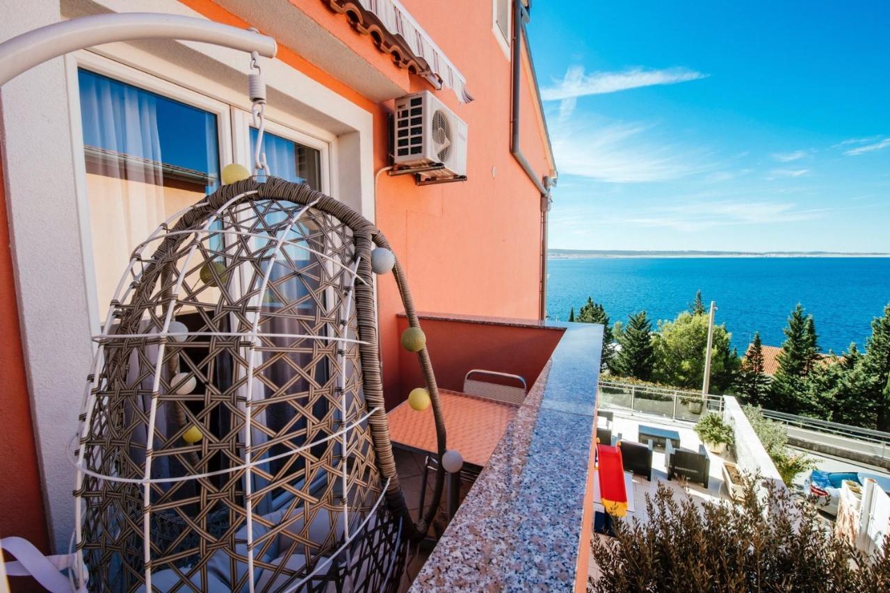 Apartments By The Sea Starigrad, Paklenica - 16421 Екстериор снимка